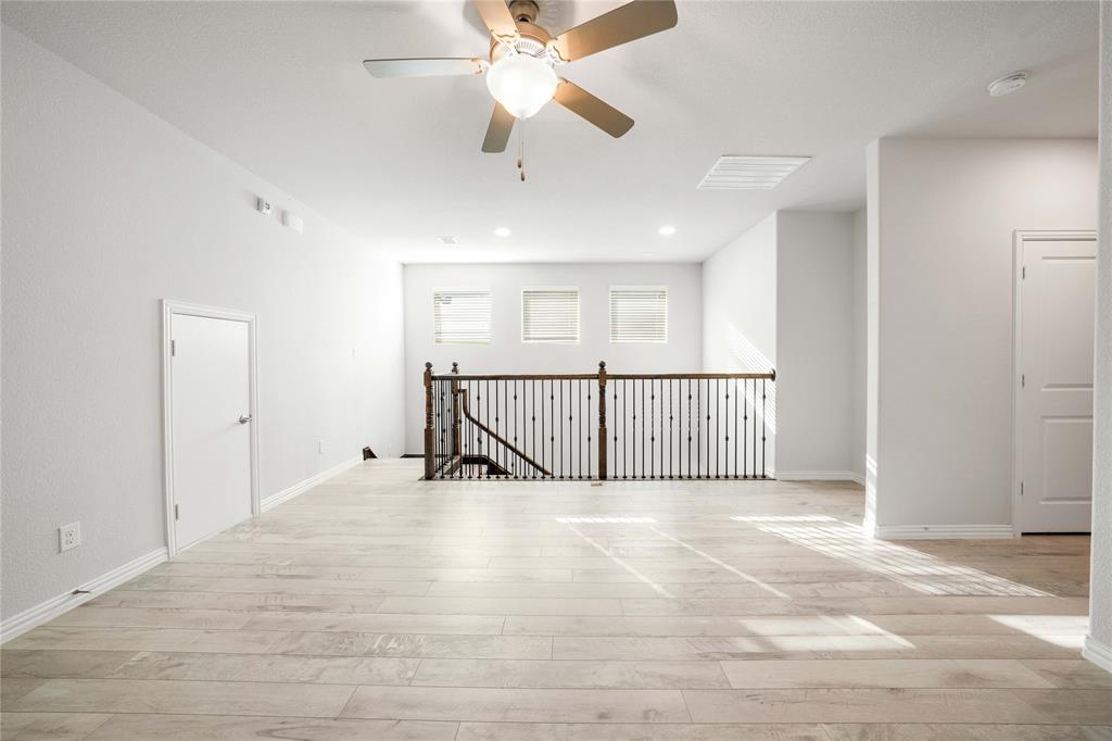 633 Ansley Way Property Photo 15