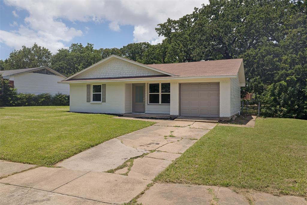 1901 Pyramid Drive Property Photo 1
