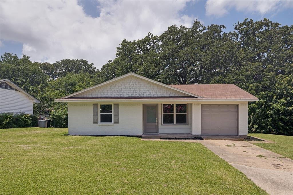 1901 Pyramid Drive Property Photo 2