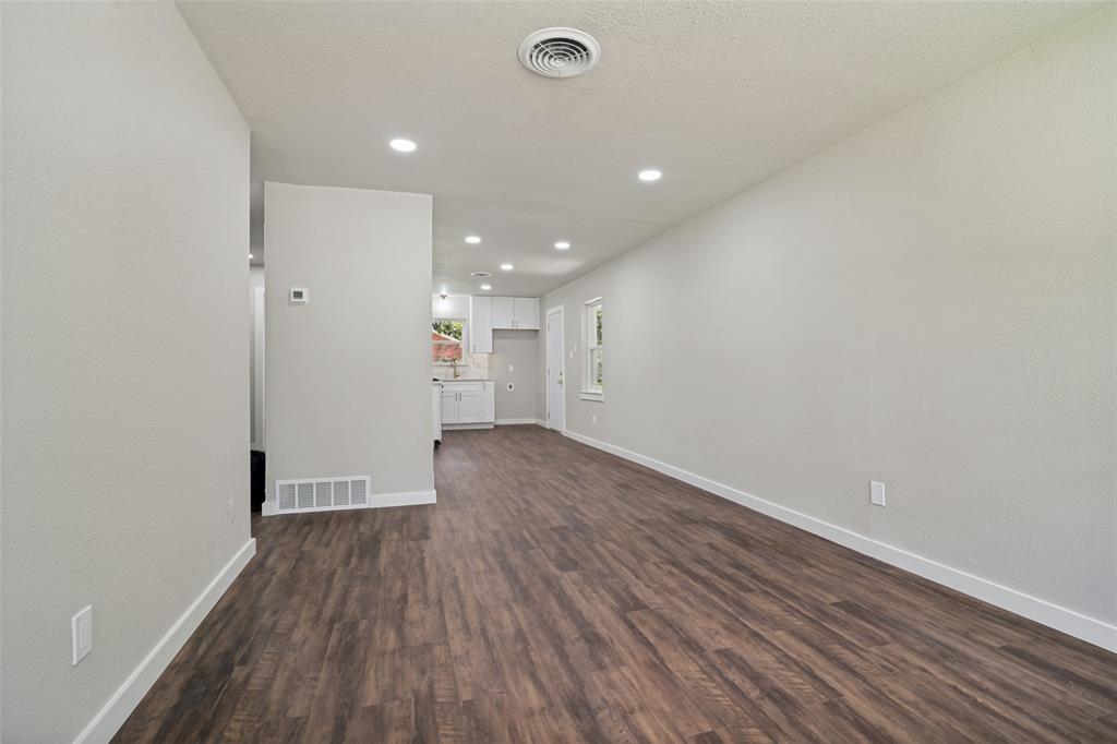 1901 Pyramid Drive Property Photo 6