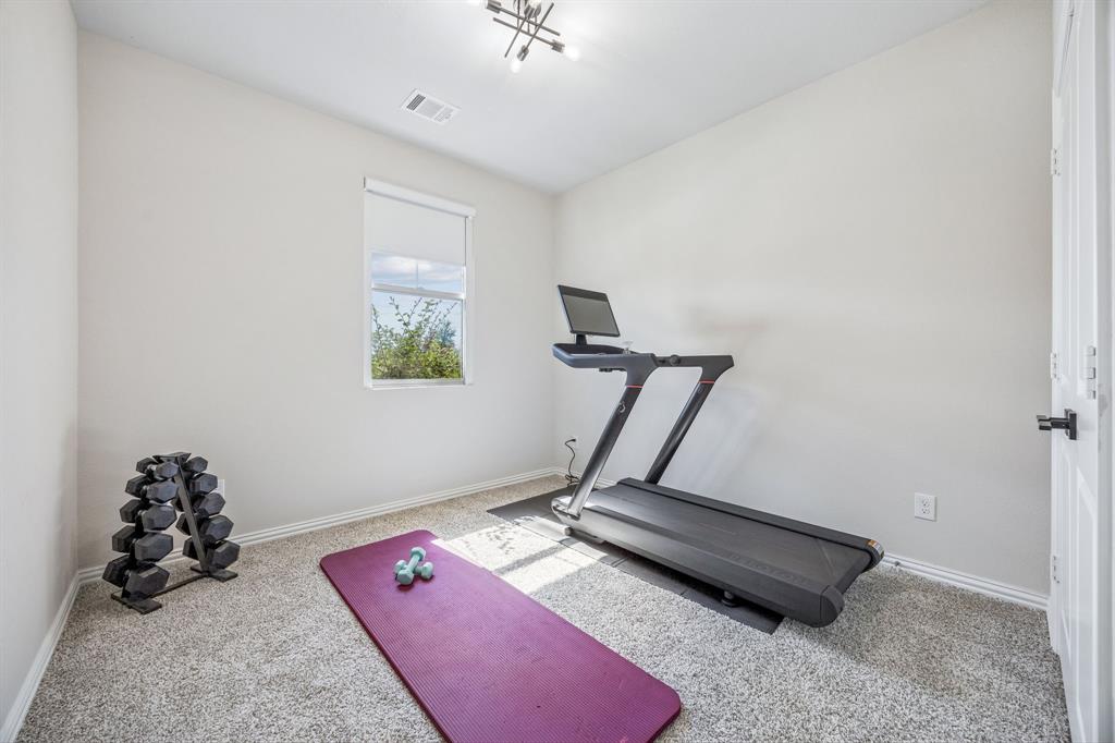 1523 Kirkdale Drive Property Photo 16