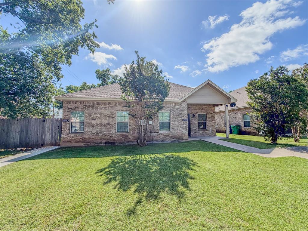 1101 Cates Street Property Photo 1