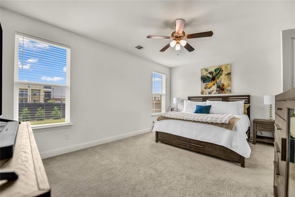 105 W Furlong Property Photo 18