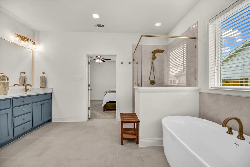 105 W Furlong Property Photo 20