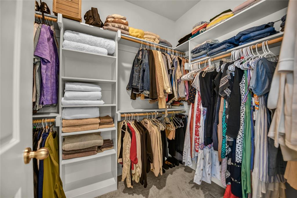 105 W Furlong Property Photo 23