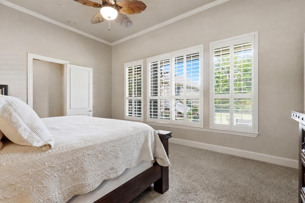 2104 Camden Property Photo 17