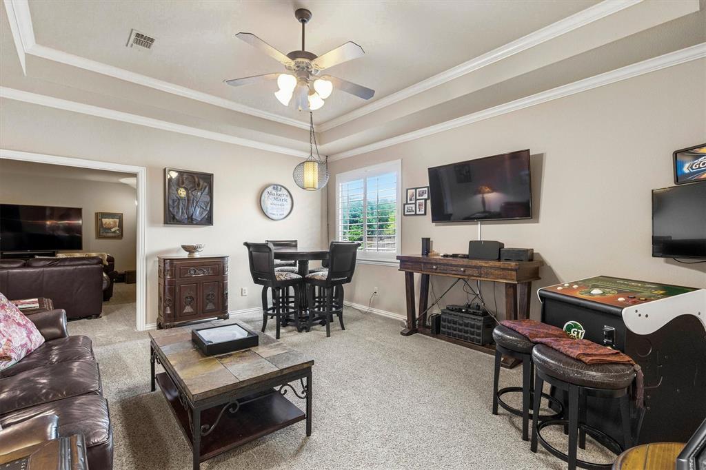 2104 Camden Property Photo 27