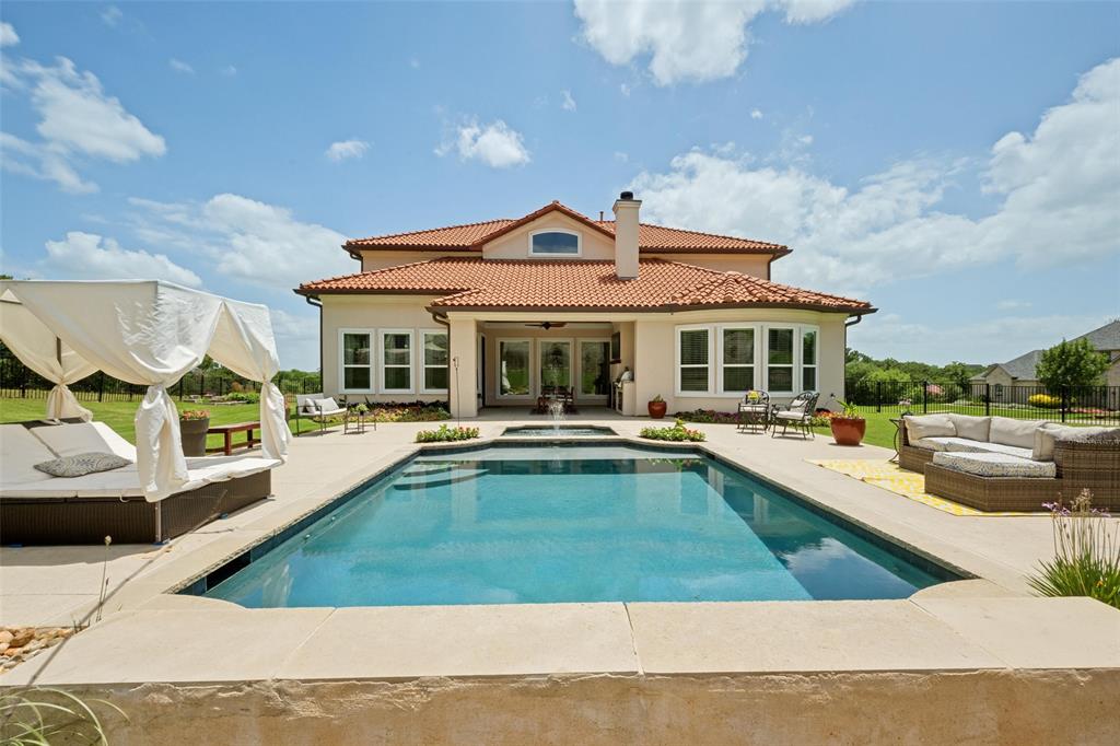 2501 Oak Bluff Drive Property Photo 1