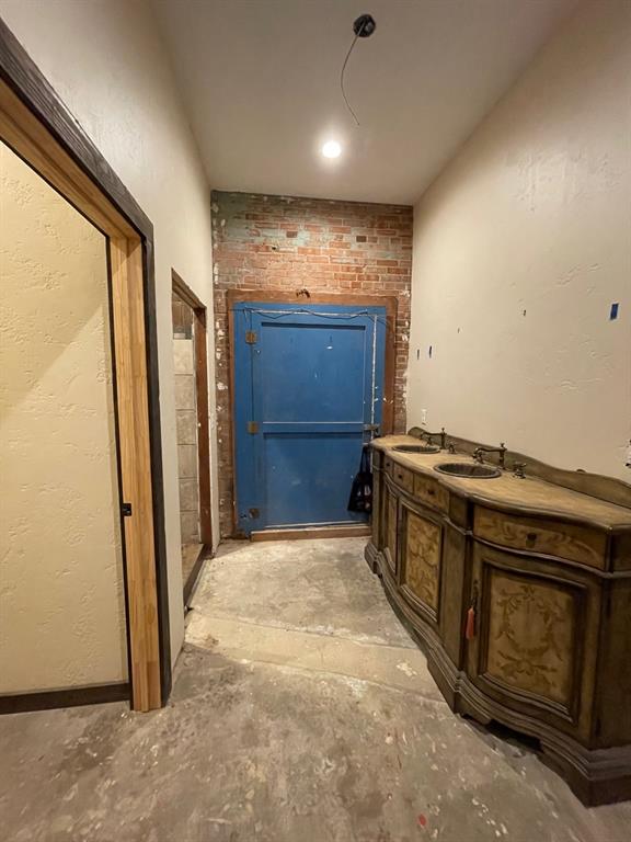 189 Broadway Property Photo 16