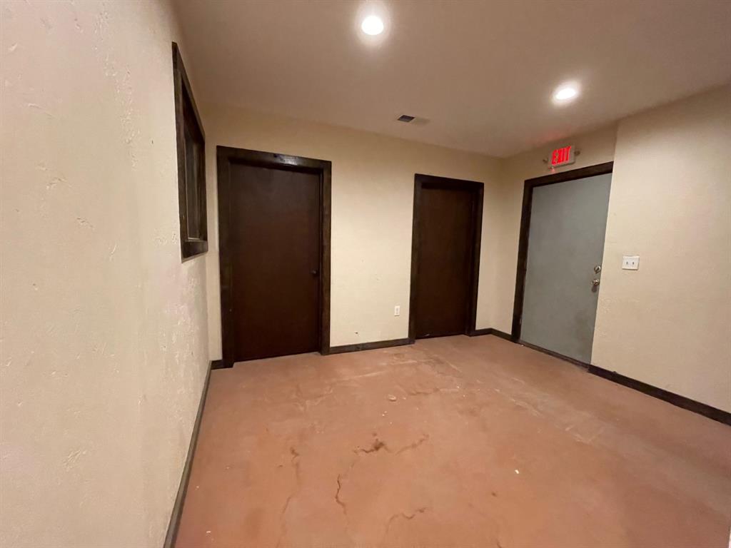 189 Broadway Property Photo 24