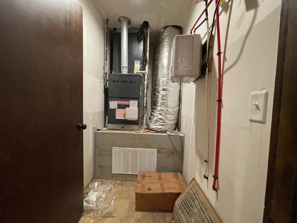 189 Broadway Property Photo 26