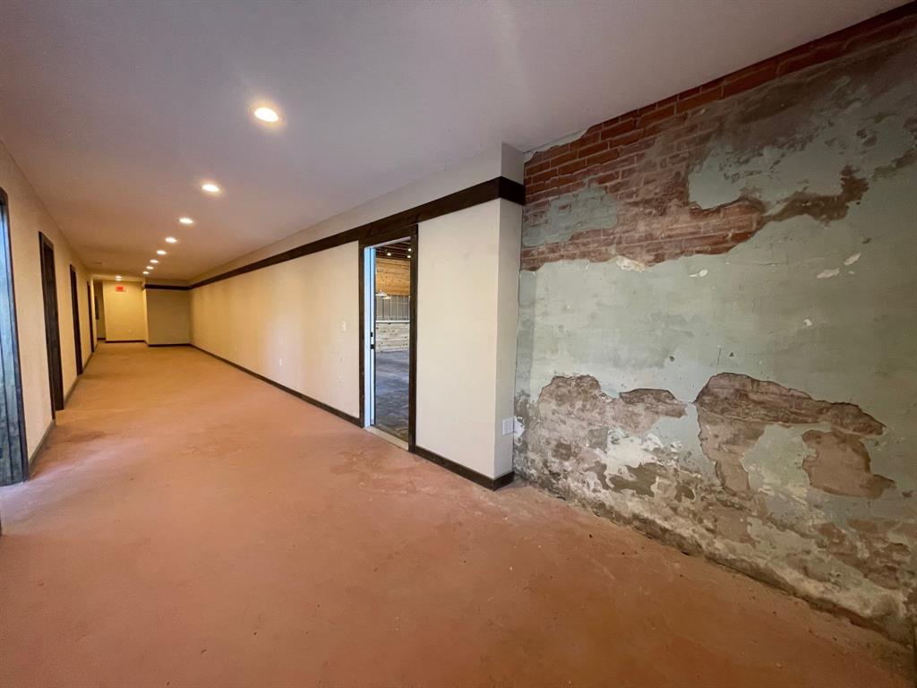 189 Broadway Property Photo 28