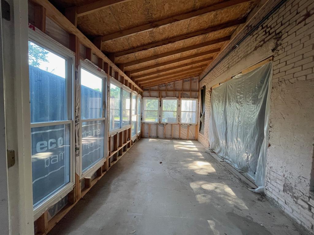 189 Broadway Property Photo 30