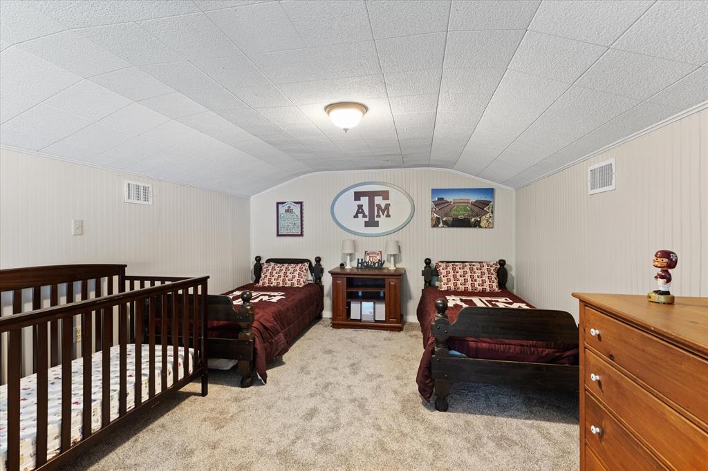 2118 W Lake Drive Property Photo 25