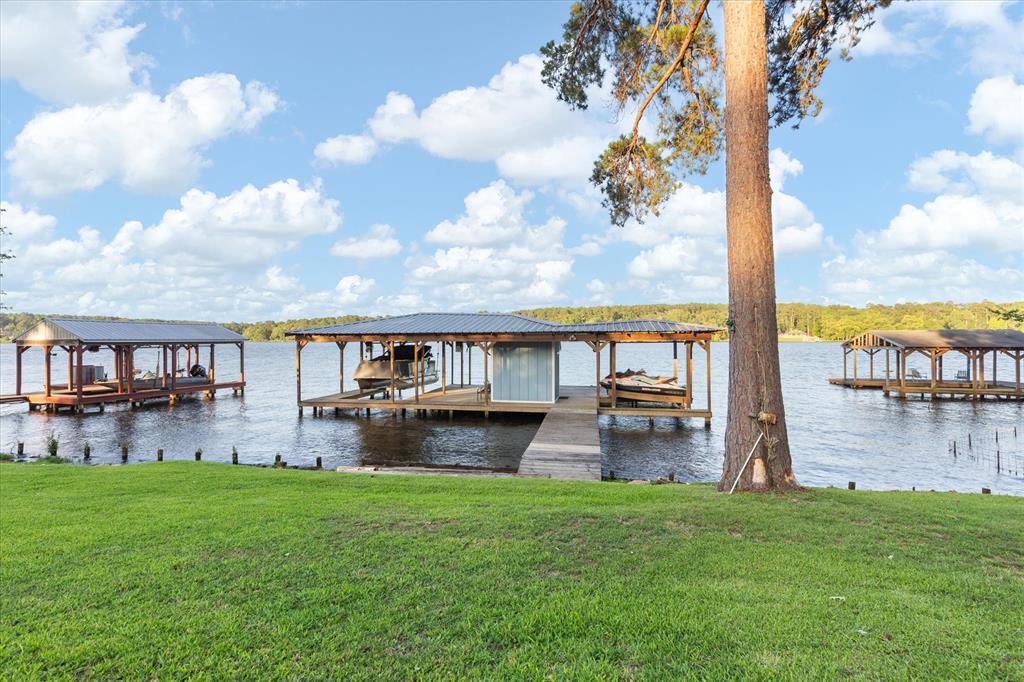 2118 W Lake Drive Property Photo 36