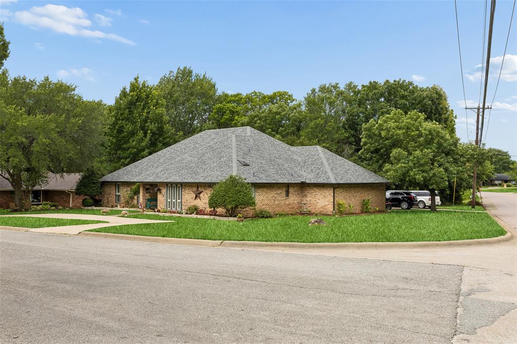 2430 Turtle Creek Drive Property Photo 2