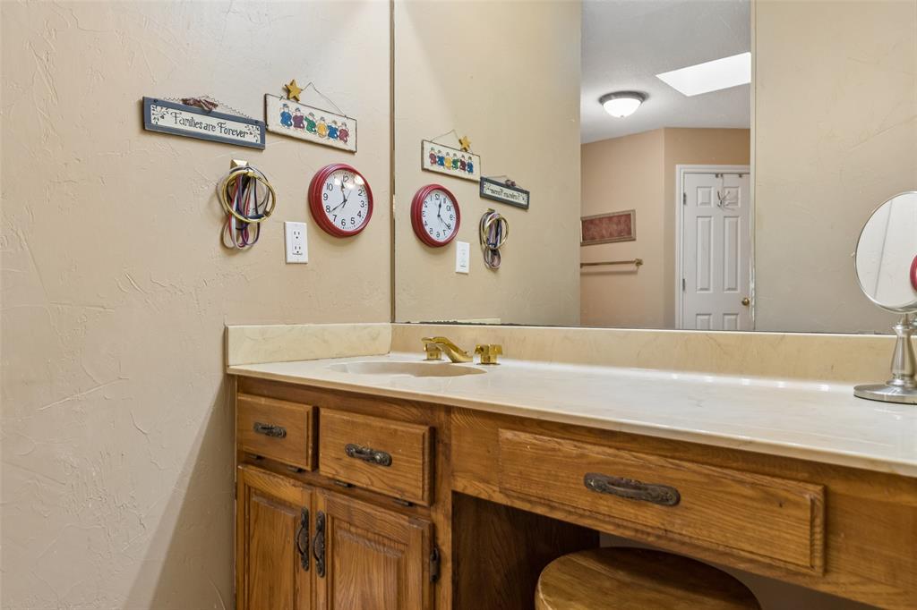 2430 Turtle Creek Drive Property Photo 17