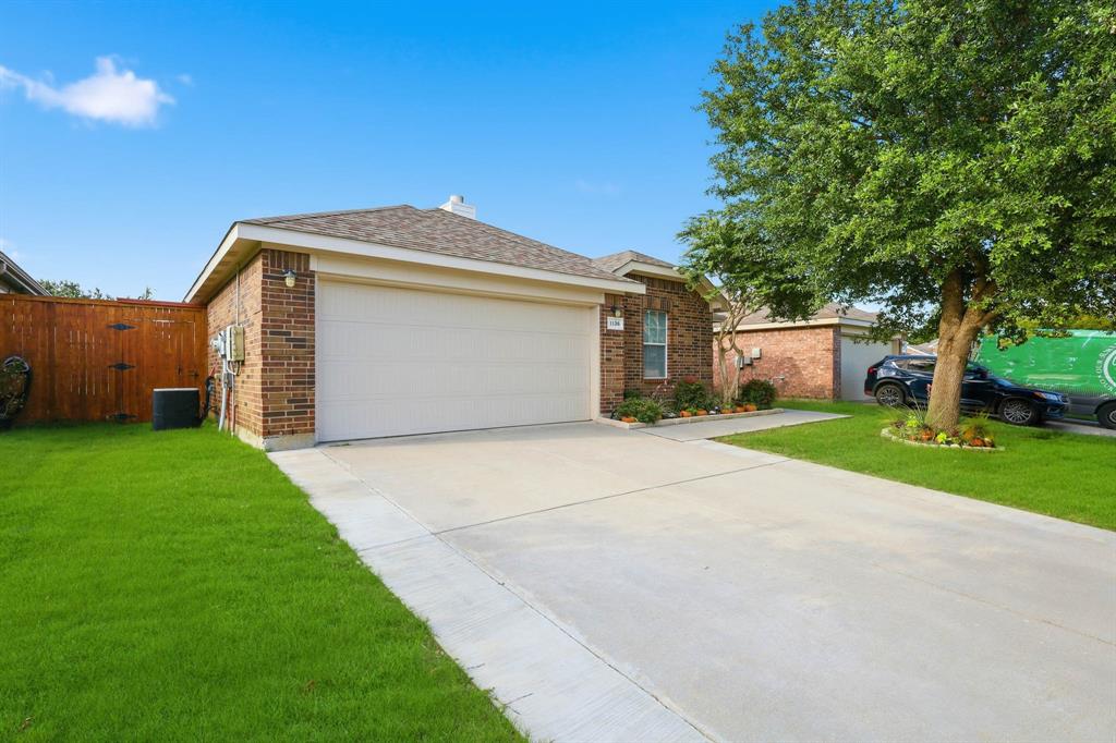1136 Kachina Lane Property Photo 3