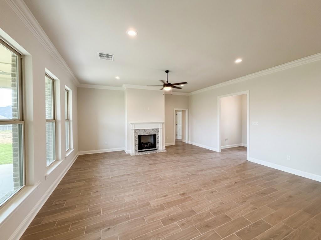 209 Woodcrest Drive Property Photo 6