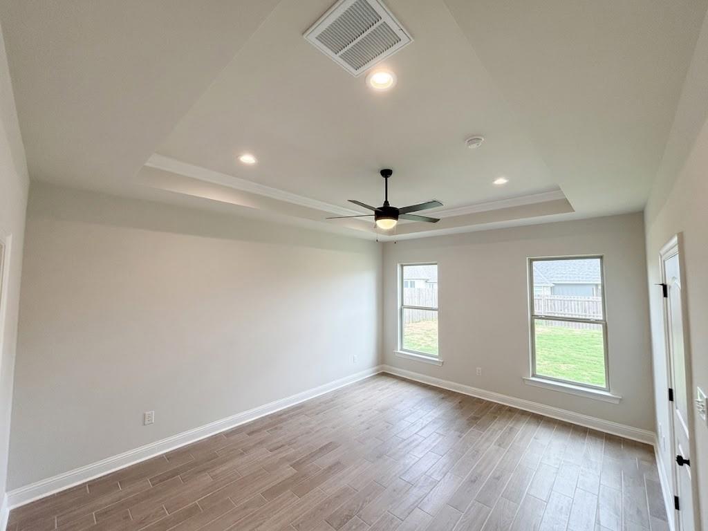 209 Woodcrest Drive Property Photo 8