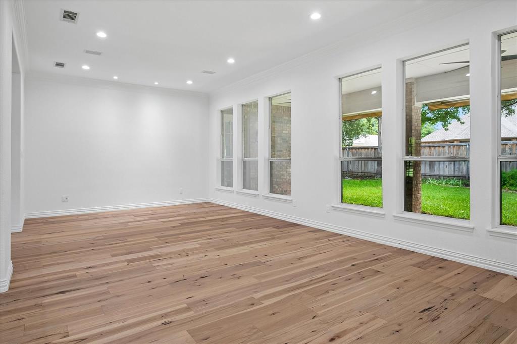 8308 Thistle Court Property Photo 8