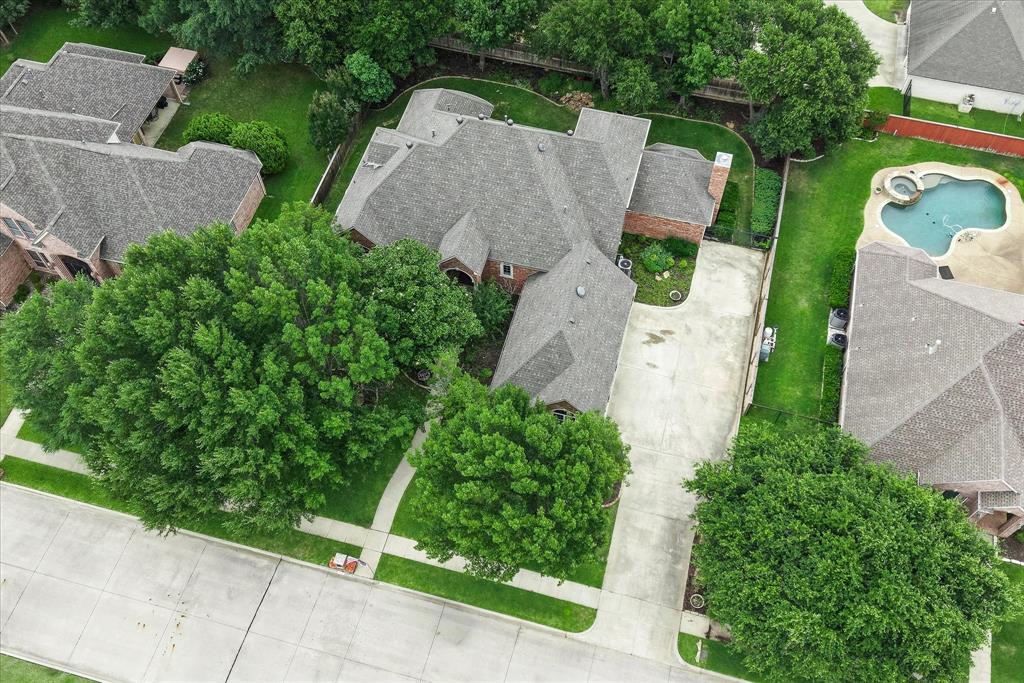 8308 Thistle Court Property Photo 34