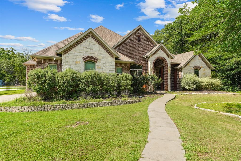 4844 Red Oak Drive Property Photo 1