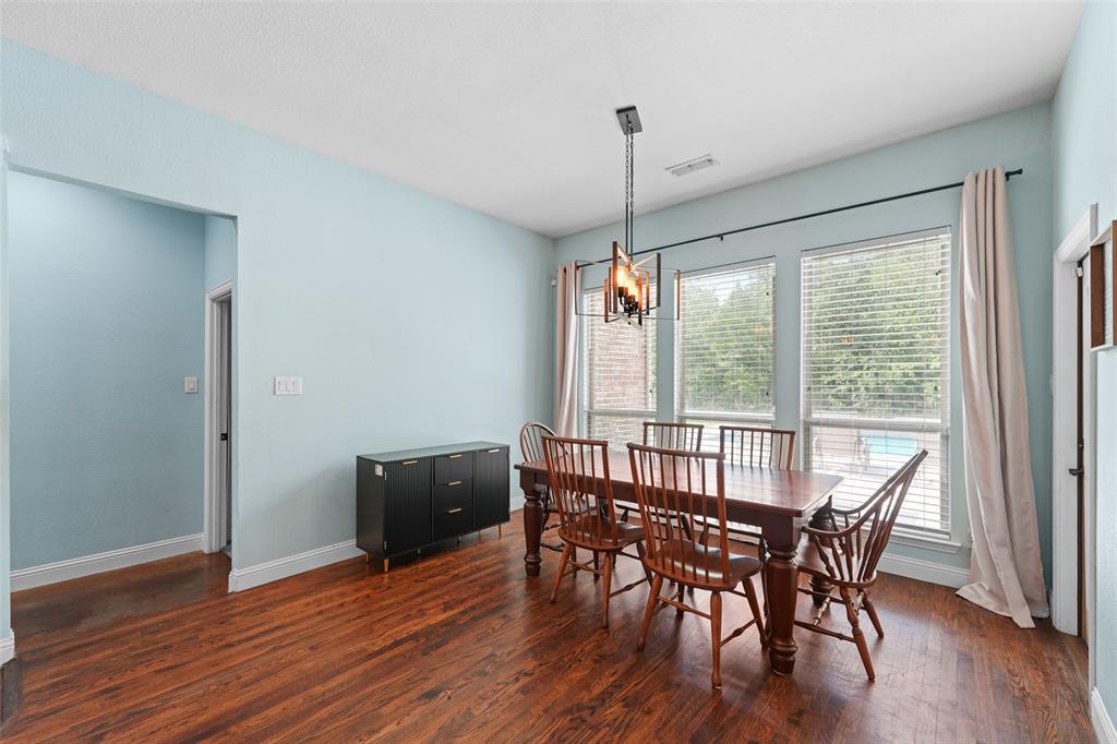 4844 Red Oak Drive Property Photo 13
