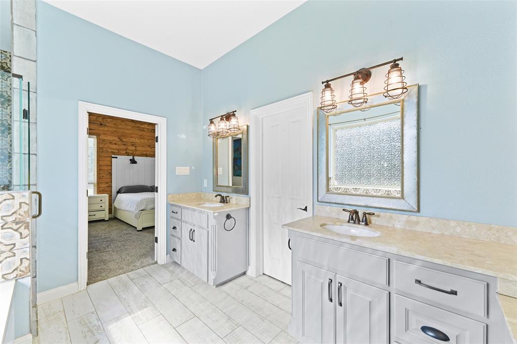 4844 Red Oak Drive Property Photo 19