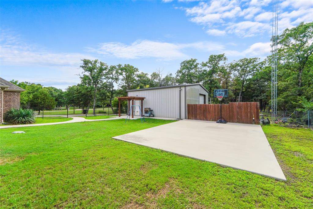 4844 Red Oak Drive Property Photo 31
