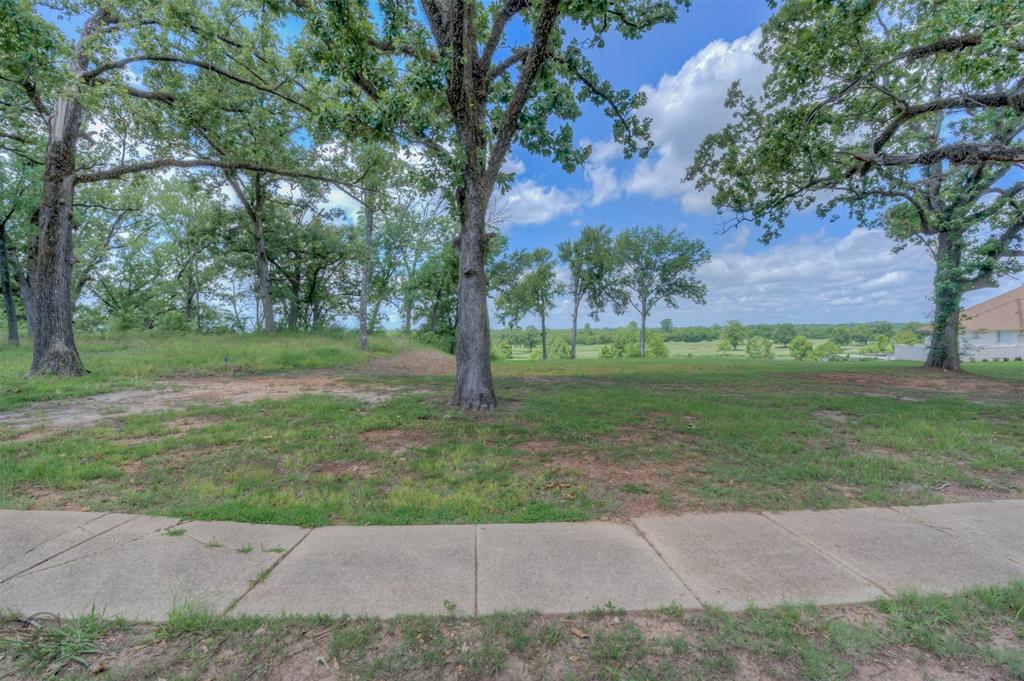 52 Golf Club Drive Property Photo 14