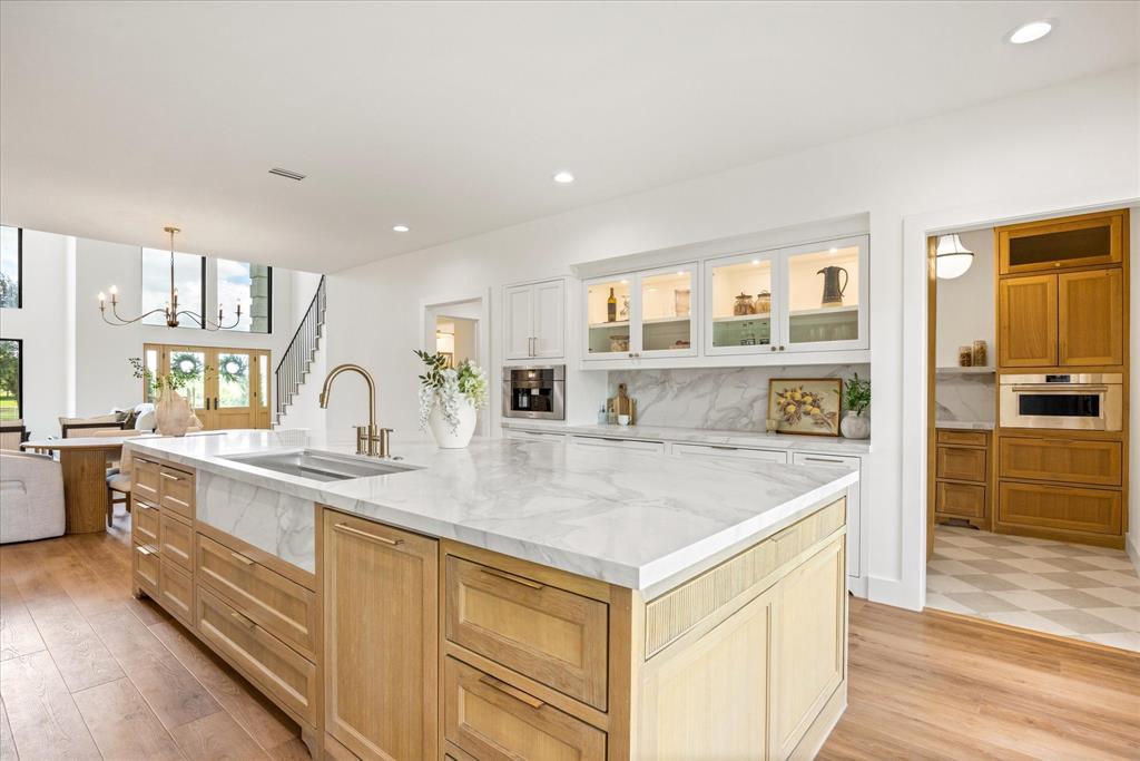 15101 White Settlement Road Property Photo 1