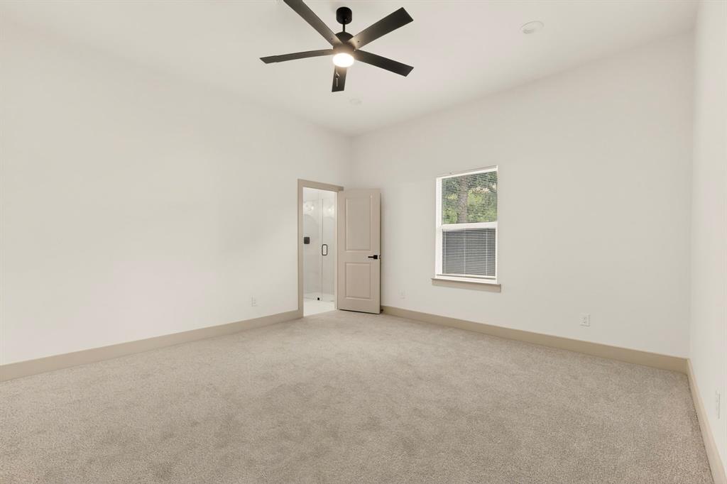 400 Kenny Drive Property Photo 20