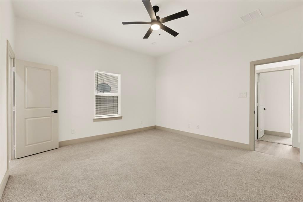 400 Kenny Drive Property Photo 21