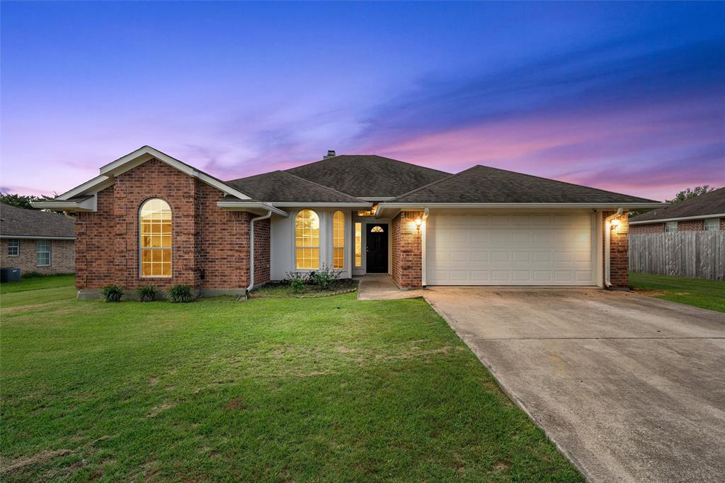 163 Topaz Circle
