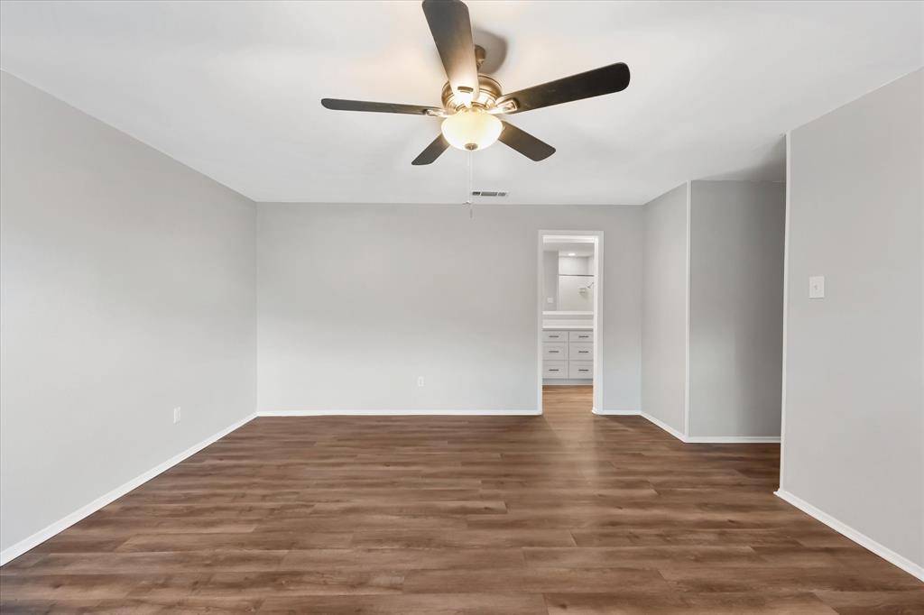 4005 Ridgebrook Drive Property Photo 13