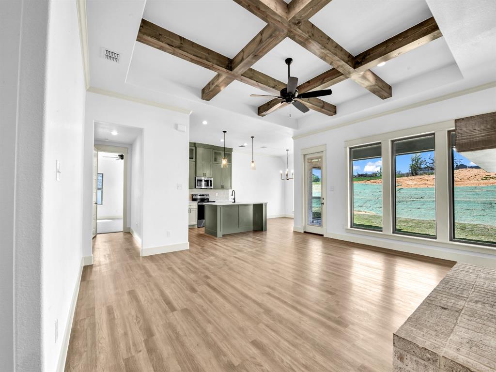 10016 Valley Oak Way Property Photo 6
