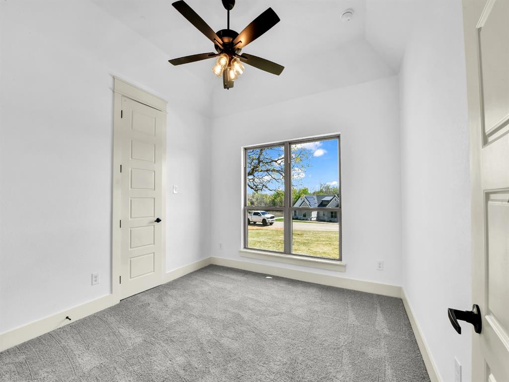 10016 Valley Oak Way Property Photo 20