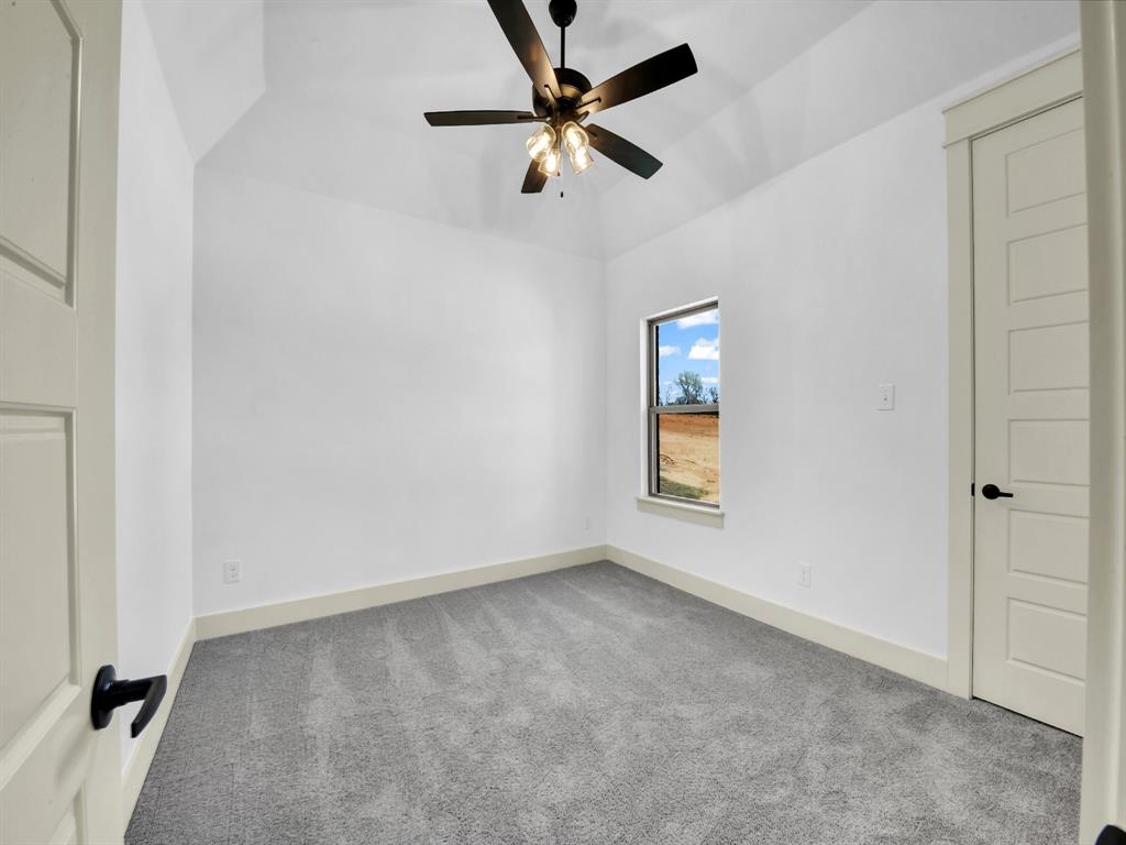 10016 Valley Oak Way Property Photo 22