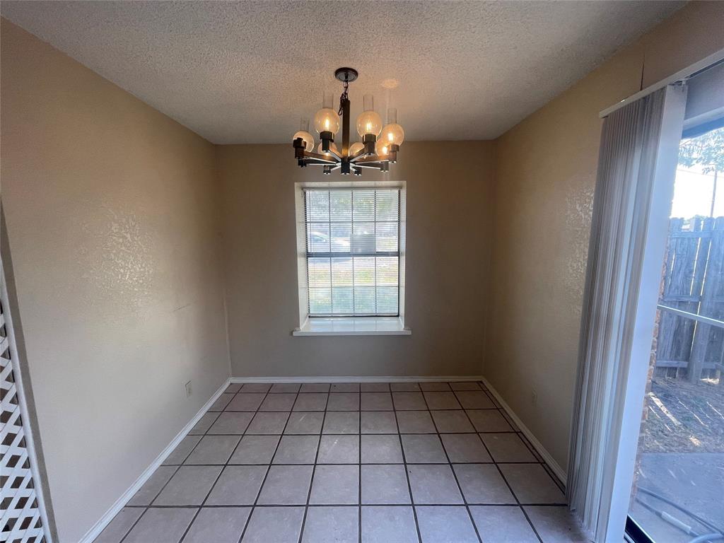 2709 Stanford Street A Property Photo 6