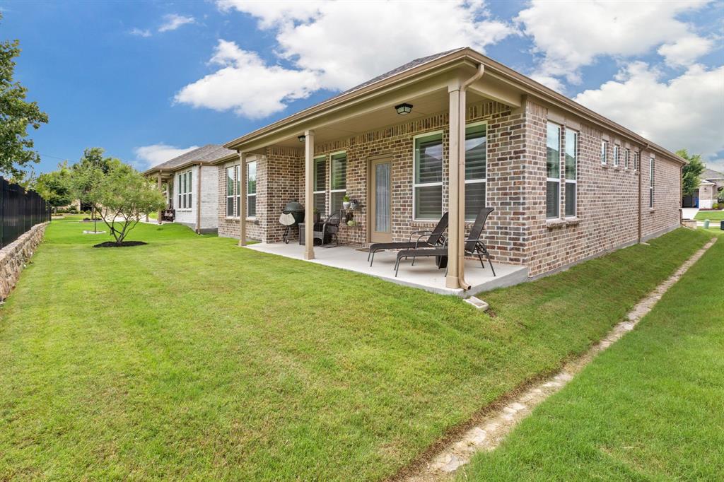 208 Long Pines Drive Property Photo 33