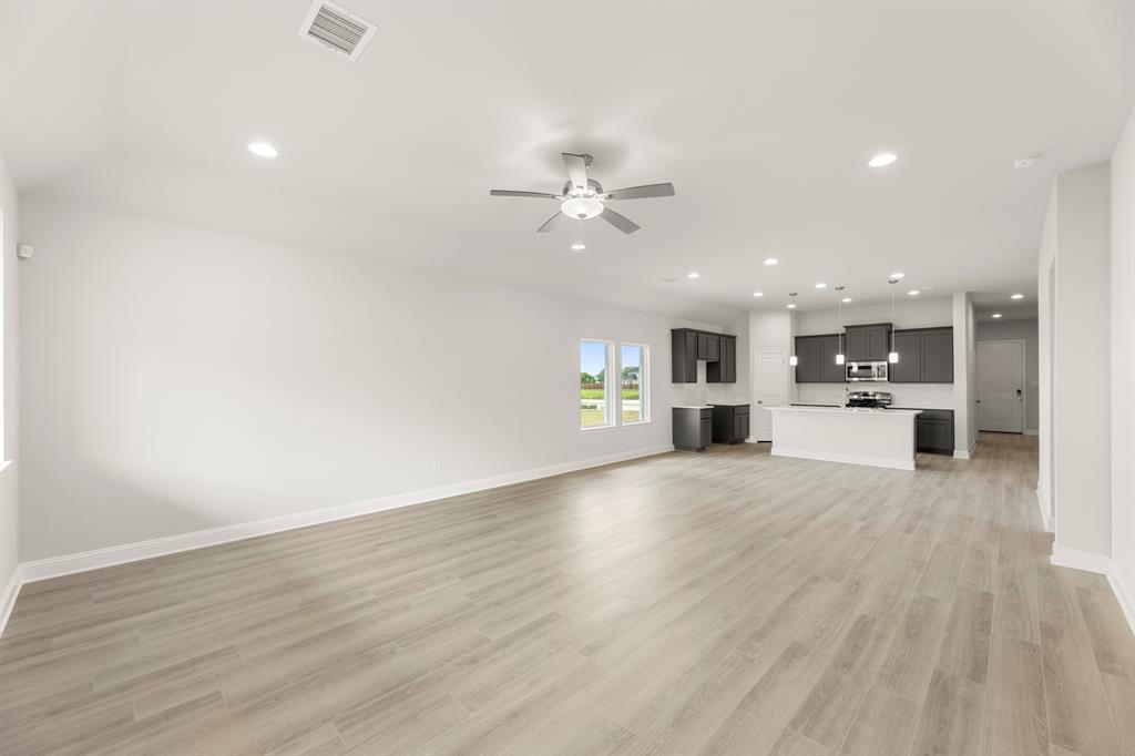 1821 Gleasondale Drive Property Photo 8