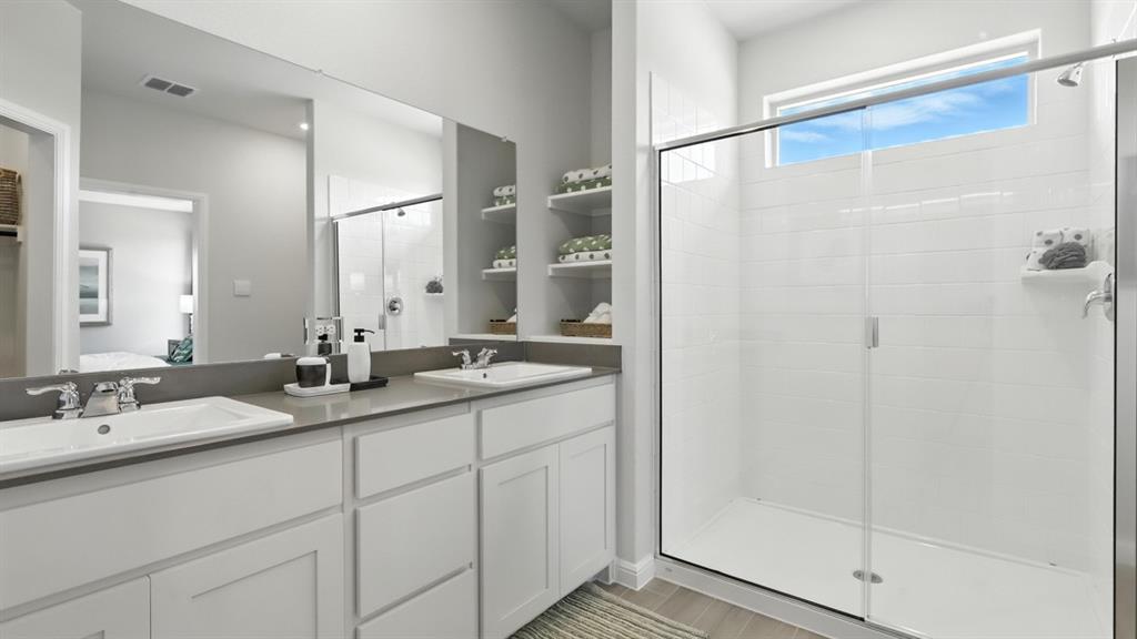 412 Sunday Silence Way Property Photo 14