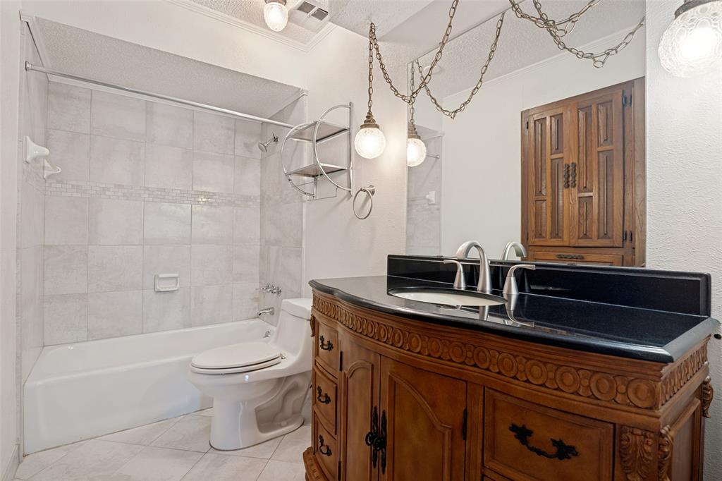 527 Dinalynn Street Property Photo 19