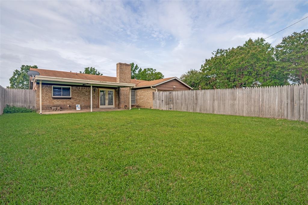 527 Dinalynn Street Property Photo 23