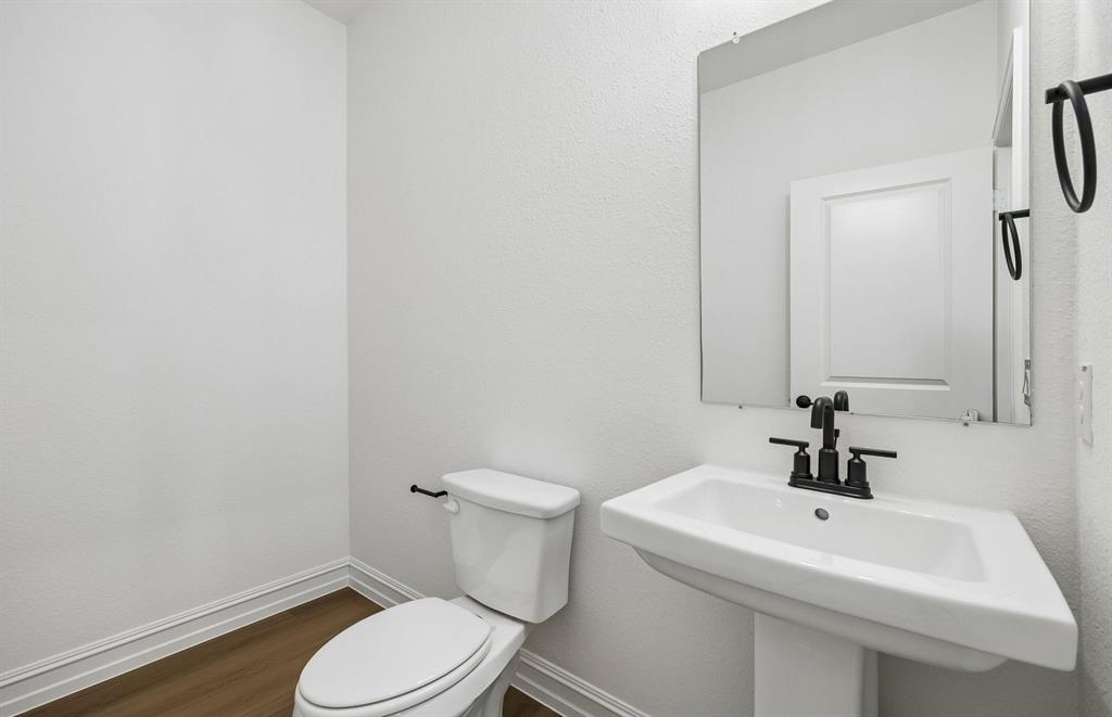 11221 Orchard Lane Property Photo 3