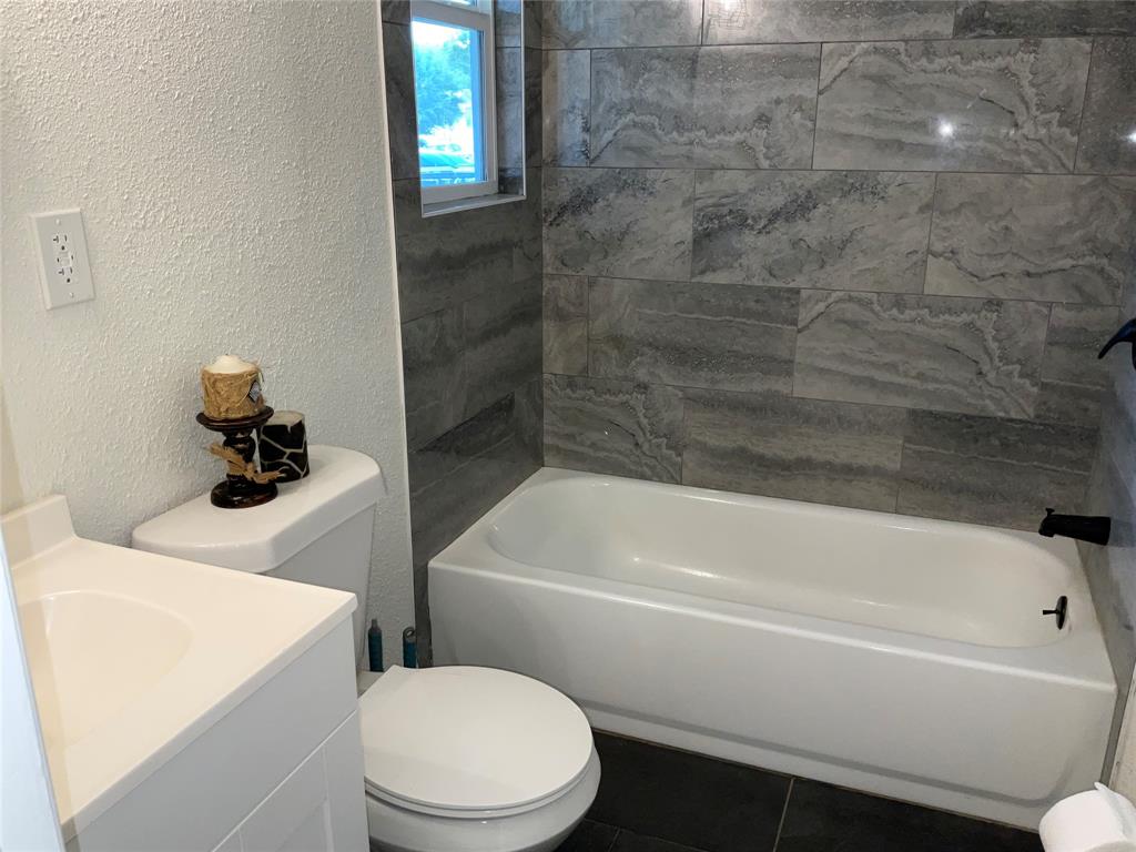 1007 S 25th Street Property Photo 18