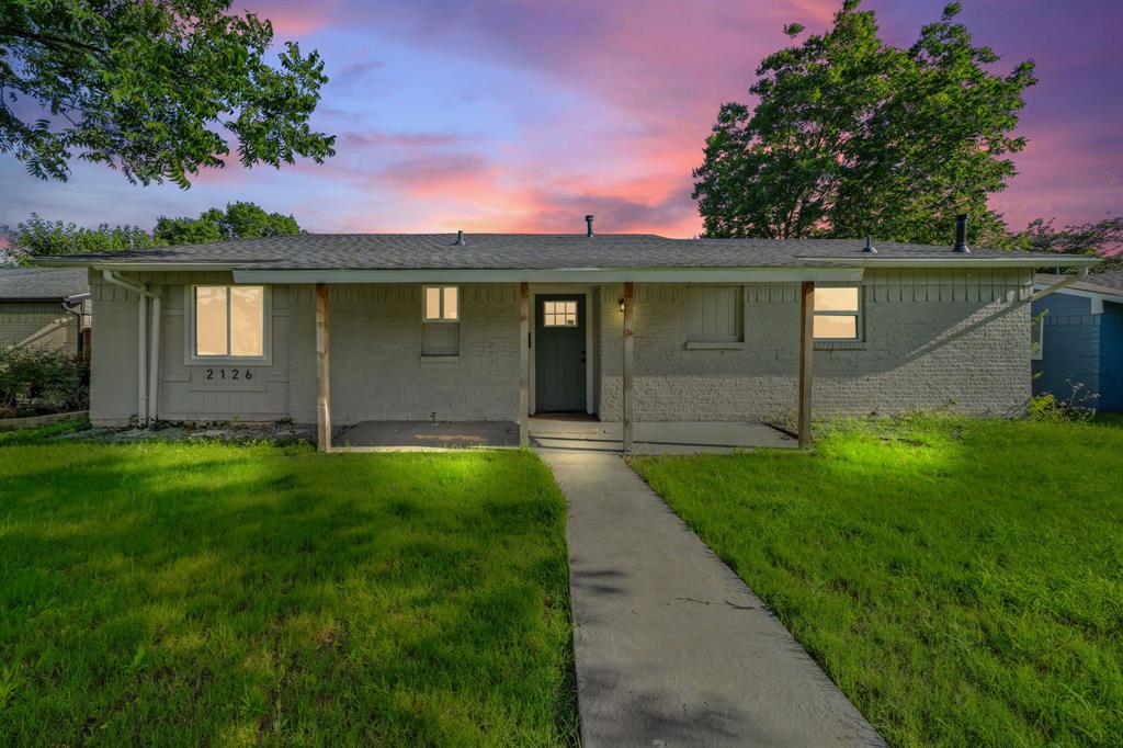 2126 Travis Drive Property Photo 1