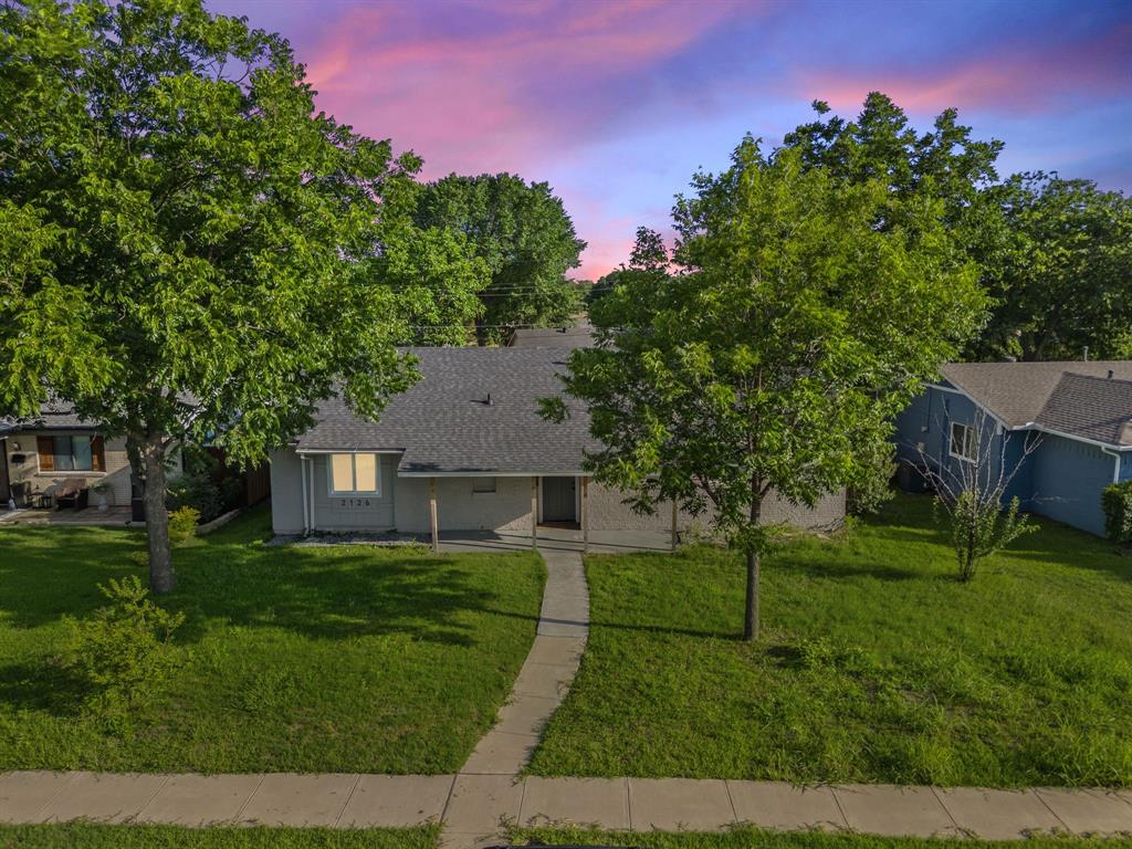 2126 Travis Drive Property Photo 7