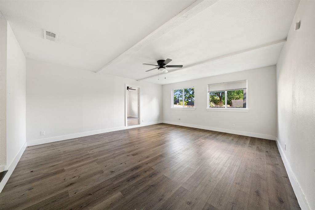 2126 Travis Drive Property Photo 16